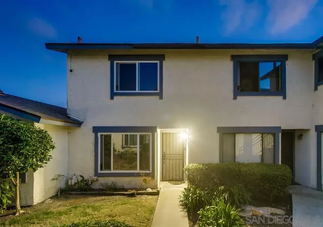 Homes for sale in Oceanside, CA | 3433 Los Mochis Way, Oceanside, CA 92056 | MLS# 260010819SD