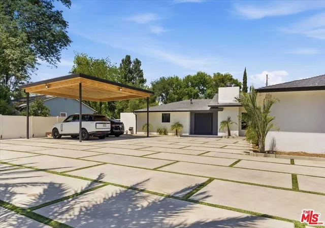 5th image of 17211 Parthenia St, Northridge, CA 91325 | MLS# 26830133