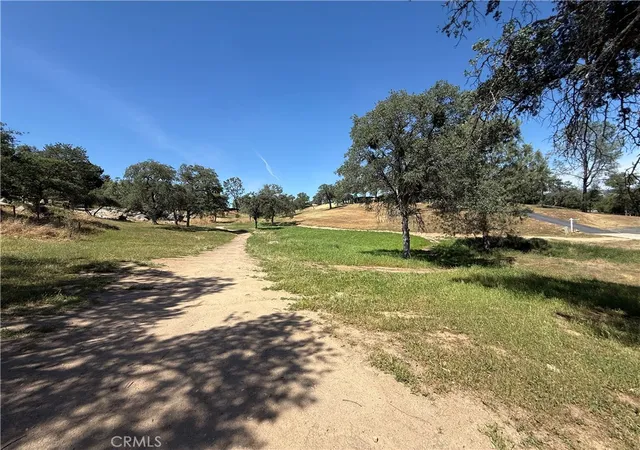 4th image of 958 N Kings Canyon Ct, Coarsegold, CA 93614 | MLS# FR26097977