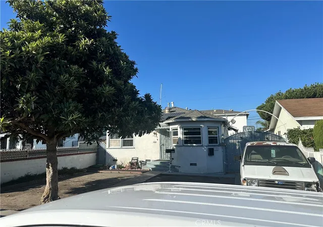 Photo 2 of Multi family home for sale at 5607 Smiley, Los Angeles, CA 90016 | MLS# SB26097682 | Listing updated on 2026-09-16