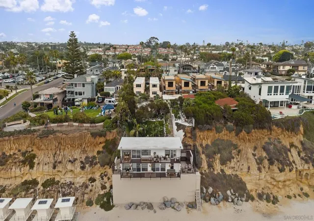 Homes for sale in Encinitas, CA | 430 Moonlight Ln, Encinitas, CA 92024 | MLS# 260010833SD