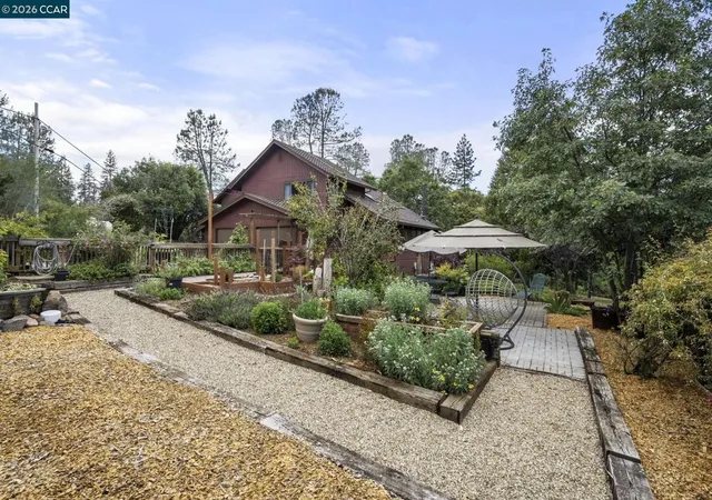 Homes for sale in Murphys, CA | 5184 Darby Russell Rd, Murphys, CA 95247 | MLS# 41133597