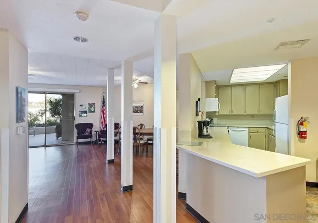 2nd image of 4701 Date Ave, La Mesa, CA 91942