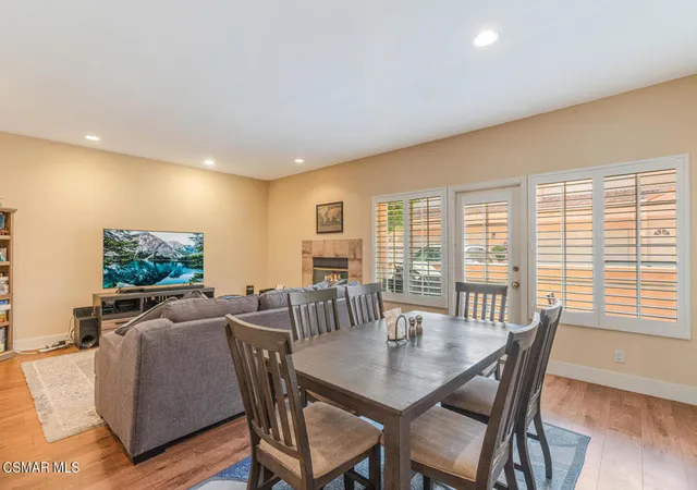 3rd image of Four Oaks Townhome, Encino, CA 91316