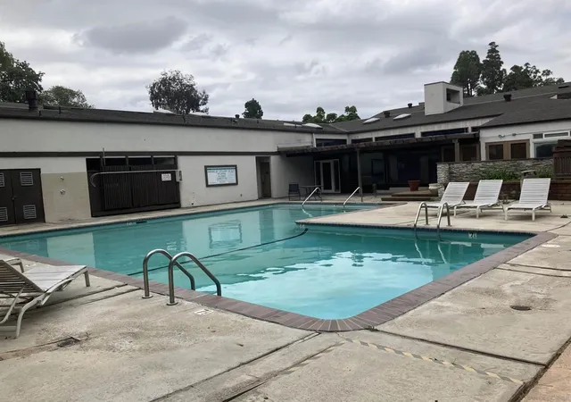 12th image of 1361 Caminito Gabaldon #D, San Diego, CA 92108 | MLS# 260010838SD