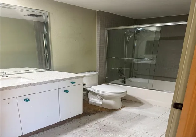 2nd image of 820 E Palm Cyn, Palm Springs, CA 92264