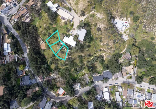1st image of 9631 Oak Bend Dr, Tujunga, CA 91042 | MLS# 26829933