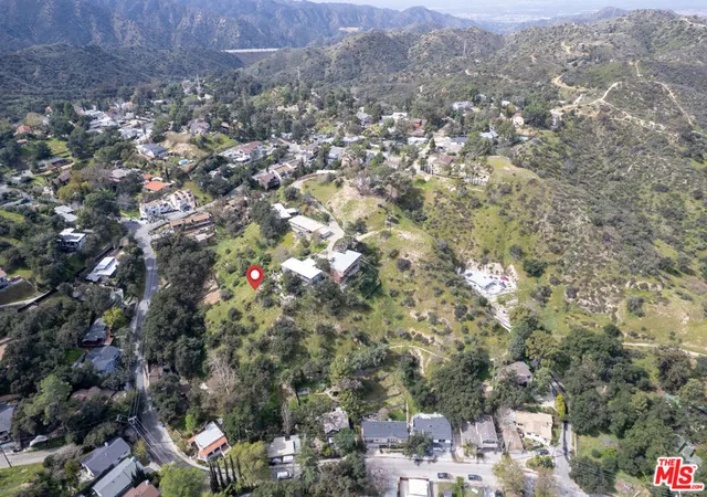 3rd image of 9631 Oak Bend Rd, Tujunga, CA 91042 | MLS# 26829935