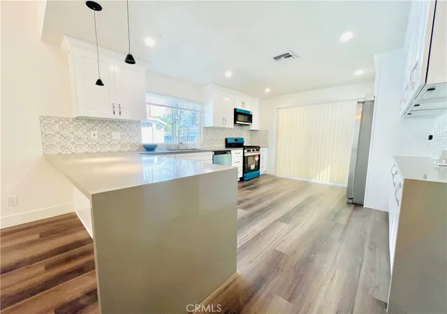 3rd image of 9010 Wilbur Ave, Northridge, CA 91324 | MLS# CV26098198