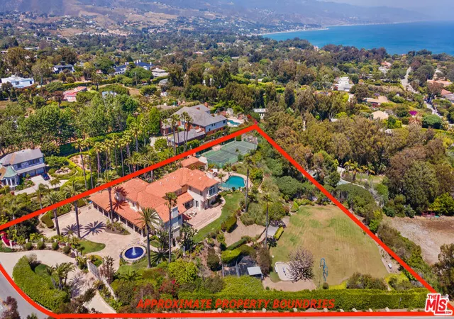 Homes for sale in Malibu, CA | 7160 Dume Dr, Malibu, CA 90265 | MLS# 26829547