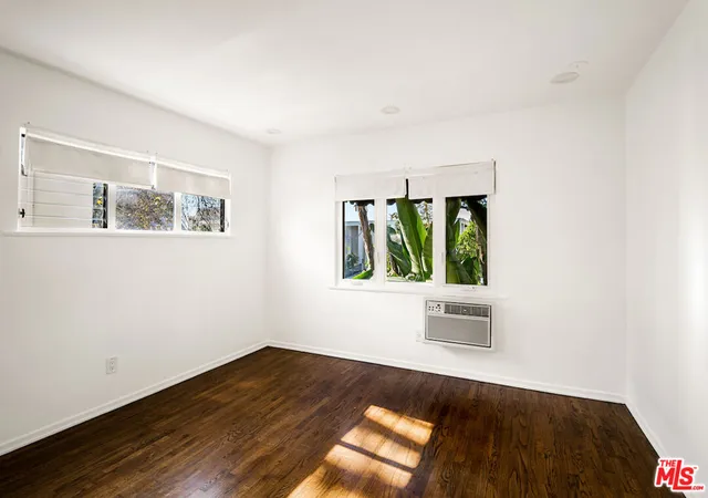 Homes for sale in West Hollywood, CA | 1330 N Crescent Heights Boulevard, West Hollywood, CA 90046 | Houzeo