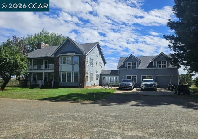 Single family home for sale at 10580 Dickson Rd, Plymouth, CA 95669 | MLS# 41133616 | Listing updated on 2026-07-06