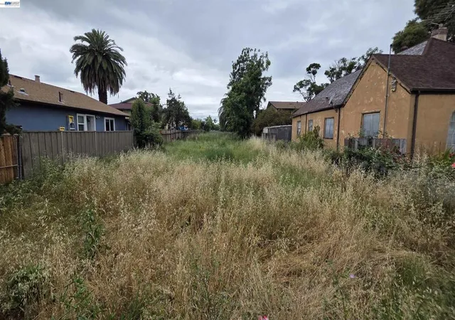 Photo 3 of Land for sale at 29181 Dixon St, Hayward, CA 94544 | MLS# 41133620 | Listing updated on 2026-06-12