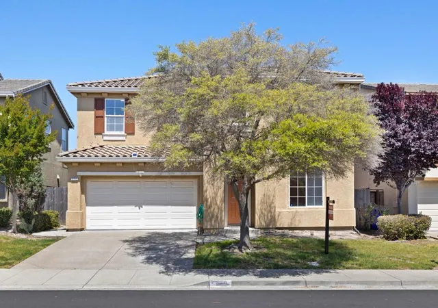 Photo 2 of Single family home for sale at 5749 Oakmont Dr, San Pablo, CA 94806 | MLS# ML82045984 | Listing updated on 2026-09-09