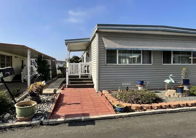 Homes for sale in Chula Vista, CA | 501 Anita Street Spc 50, Chula Vista, CA 91911 | MLS# NDP2604356