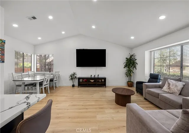 3rd image of 1324 Windermere Ct, Palmdale, CA 93551 | MLS# SR26098301