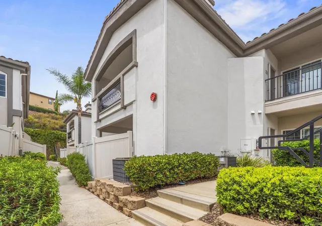 Homes for sale in Spring Valley, CA | 2715 Lake Pointe Dr #116, Spring Valley, CA 91977 | MLS# PTP2603443