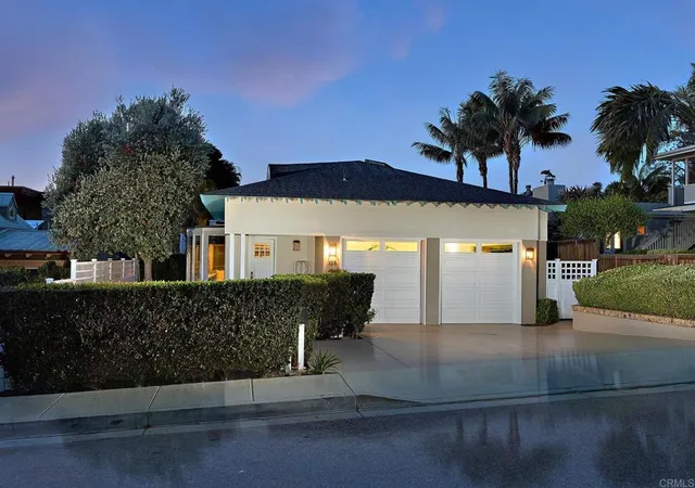 2nd image of 128 11th Street, Del Mar, CA 92014 | MLS# NDP2604358