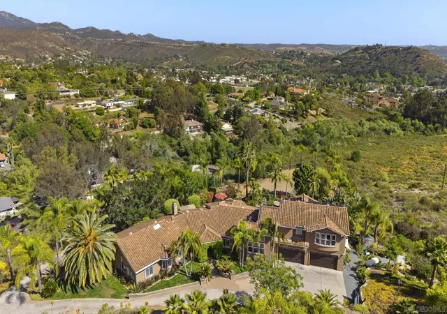 3rd image of 14998 Budwin Ln, Poway, CA 92064 | MLS# 260010873SD