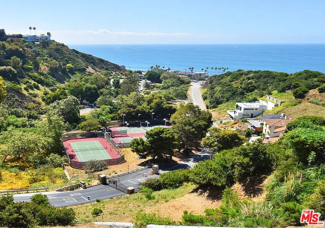 Photo 3 of Land for sale at 3833 Rambla Pacifico St, Malibu, CA 90265 | MLS# 26830389 | Listing updated on 2026-05-14