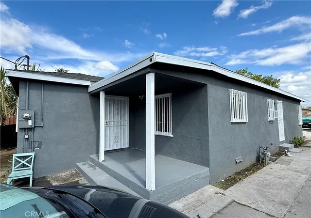 3rd image of 1359 E 108th, Los Angeles, CA 90059 | MLS# CV26098569