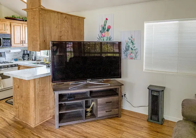 Photo 4 of Manufactured home for sale at 70200 Dillon Rd #160, Desert Hot Springs, CA 92241 | MLS# 219147482DA | Listing updated on 2026-05-06