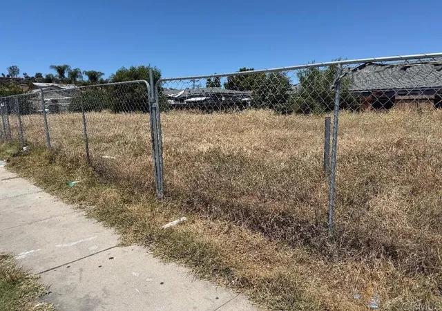 2nd image of 636 Johnson Ave S, El Cajon, CA 92020 | MLS# PTP2603447