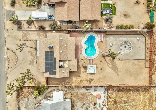 Homes for sale in Yucca Valley, CA | 7552 Elk Trl, Yucca Valley, CA 92284 | MLS# 219147490DA