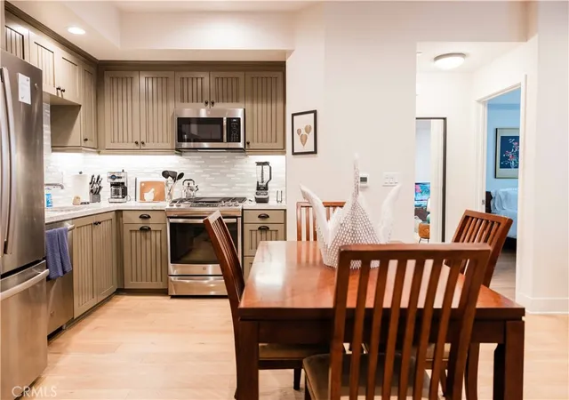 3rd image of 627 Deep Vly Dr, Rolling Hills Estates, CA 90274