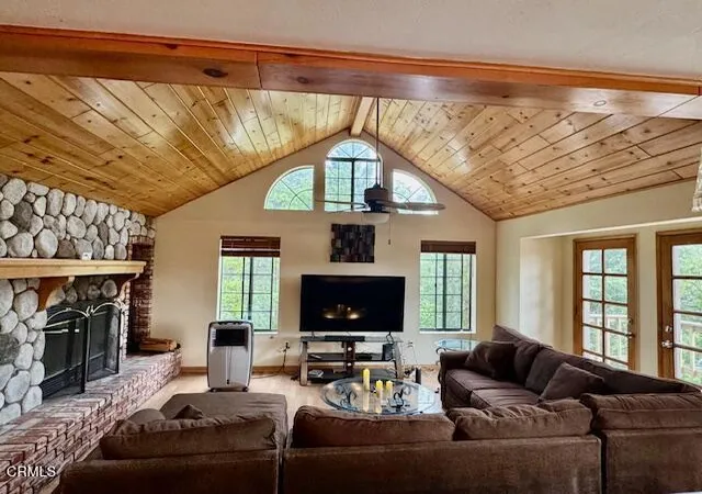 3rd image of 232 N Fairway Dr N, Lake Arrowhead, CA 92352 | MLS# P1-27017