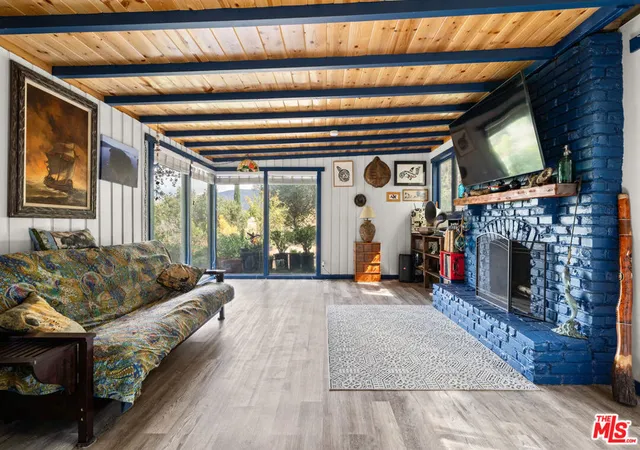 2nd image of 9738 Commerce Ave, Tujunga, CA 91042 | MLS# 26828795