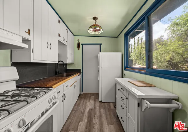 4th image of 9738 Commerce Ave, Tujunga, CA 91042 | MLS# 26828795