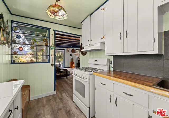 5th image of 9738 Commerce Ave, Tujunga, CA 91042 | MLS# 26828795