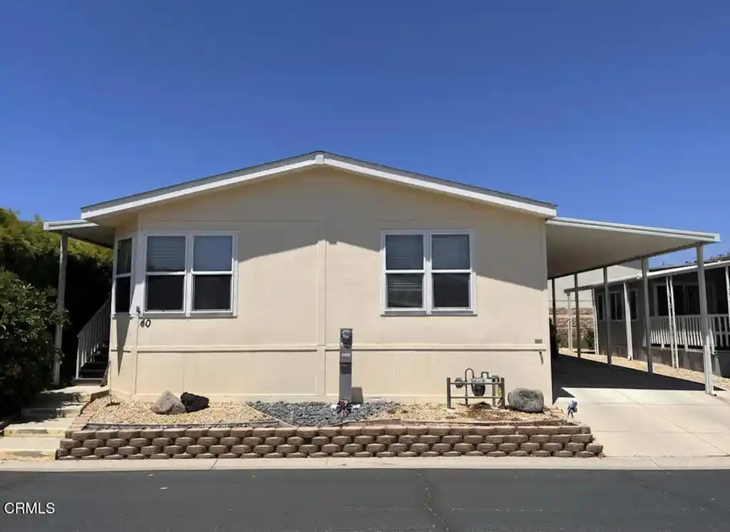 Manufactured home for sale at 11100 Telegraph Rd #40, Ventura, CA 93004 | MLS# V1-36255