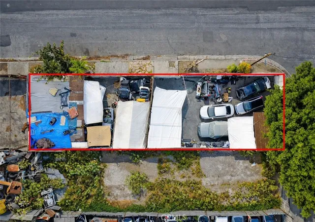 Photo 4 of Sale Pending at 0 Vreeland Ave, Wilmington, CA 90744 | MLS# MB26084864 | Listing updated on 2026-09-29