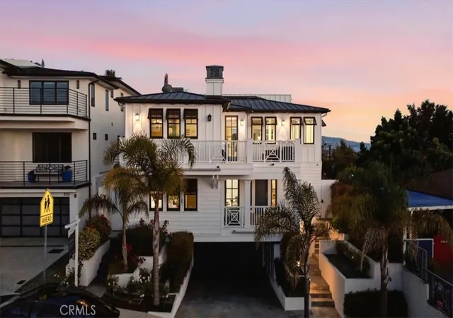 Photo 1 of Sale Pending at 826 18th Street, Hermosa Beach, CA 90254 | MLS# SB26099117 | Listing updated on 2026-10-01