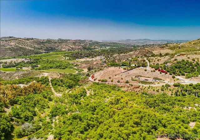 Homes for sale in Bonsall, CA | 31675 Rancho Amigos Rd, Bonsall, CA 92003 | MLS# 260010952SD