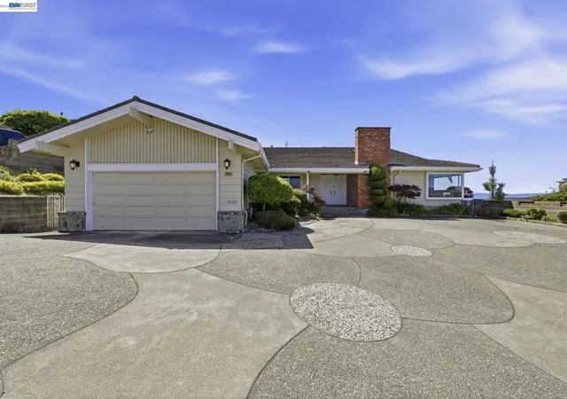 Photo 1 of Single family home for sale at 1961 Marineview Dr, San Leandro, CA 94577 | MLS# 41133735 | Listing updated on 2026-09-23