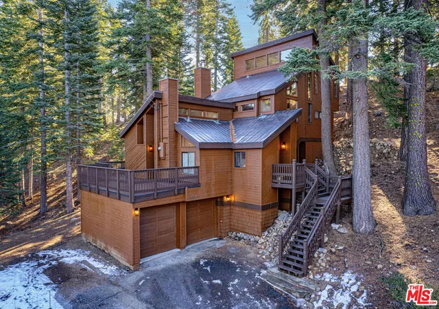 Photo 2 of Single family home for sale at 11504 Skislope Way, Truckee, CA 96161 | MLS# 26829421 | Listing updated on 2026-10-07