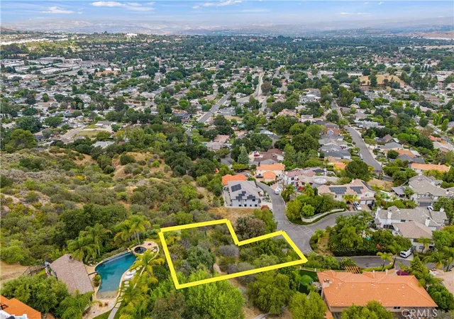 Photo 4 of Land for sale at 24879 Bella Vista Dr, Newhall, CA 91321 | MLS# SR26099091 | Listing updated on 2026-06-19