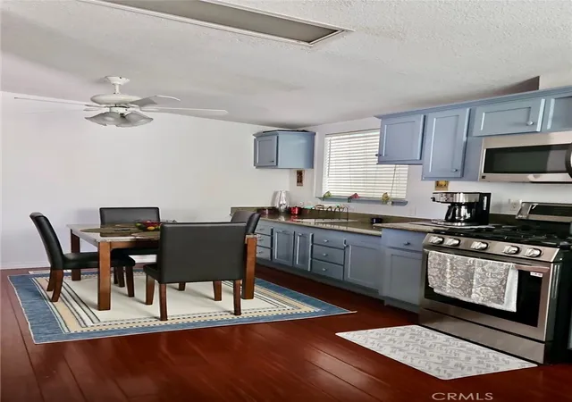 Homes for sale in Reseda, CA | 6545 Wilbur #6, Reseda, CA 91335 | MLS# SR26091293