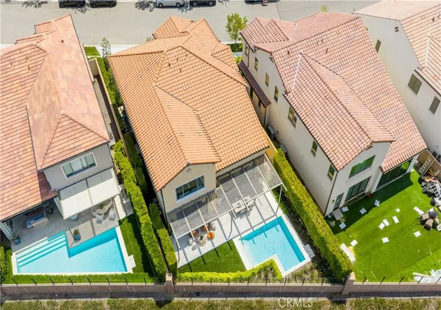 Photo 3 of Single family home for sale at 137 Prestigo, Irvine, CA 92602 | MLS# OC26079782 | Listing updated on 2026-06-28