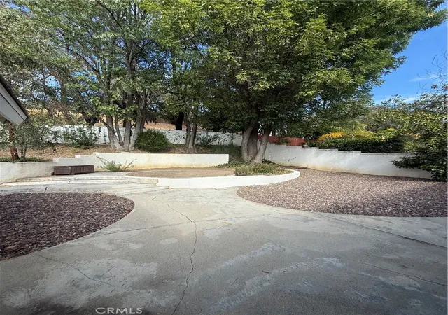 3rd image of 2341 Stormcroft Ct, Westlake Village, CA 91361 | MLS# SR26099425