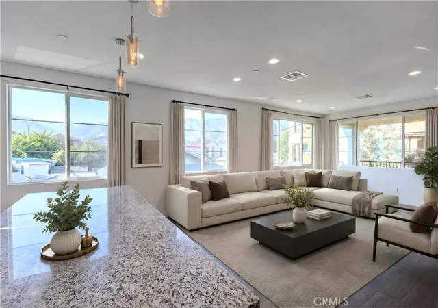 2nd image of 809 N Dalton #104, Azusa, CA 91702 | MLS# IG26095981