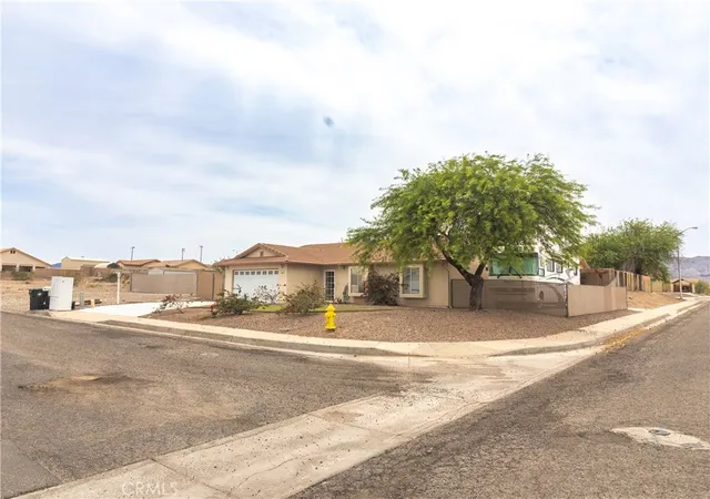 4th image of 2202 Casa Del Sol, Needles, CA 92363 | MLS# JT26097746