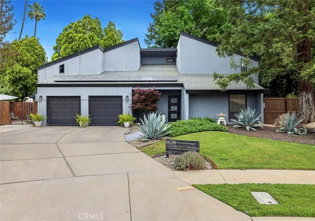 Homes for sale in Fresno, CA | 6638 N Marty, Fresno, CA 93711 | MLS# FR26097774