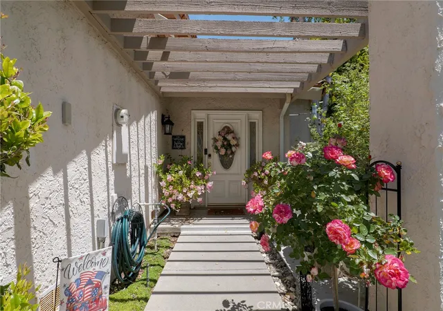 2nd image of 796 N Valley, Westlake Village, CA 91362 | MLS# SR26096177