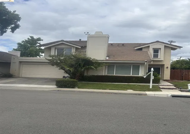 Photo 1 of Single family home for sale at 10013 Foxboro Cir, San Ramon, CA 94583 | MLS# 41133784 | Listing updated on 2026-09-19