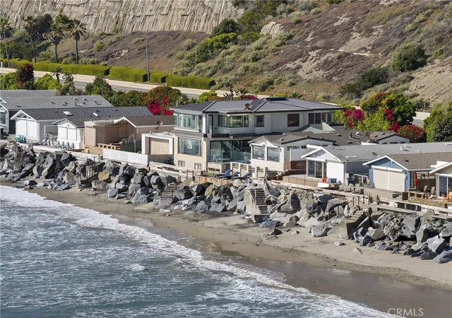 Homes for sale in San Clemente, CA | 1880 N El Camino Real #74 & 75, San Clemente, CA 92672 | MLS# NP26096469