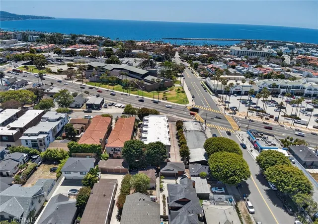 Homes for sale in Redondo Beach, CA | 324 N North Francisca Avenue #3, Redondo Beach, CA 90277 | MLS# OC26077465